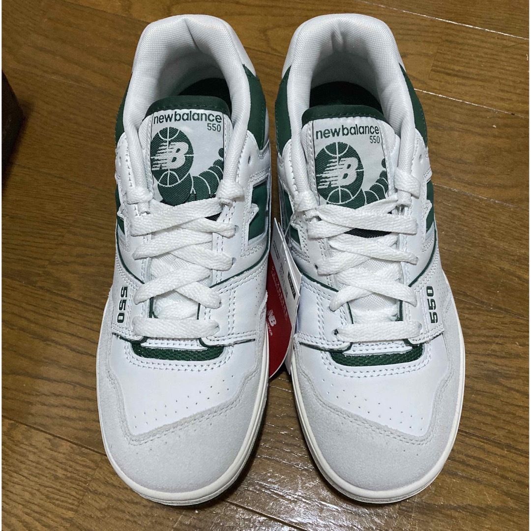 New Balance(ニューバランス)の26cm New Balance 550 Green BB550WT1 新品 メンズの靴/シューズ(スニーカー)の商品写真