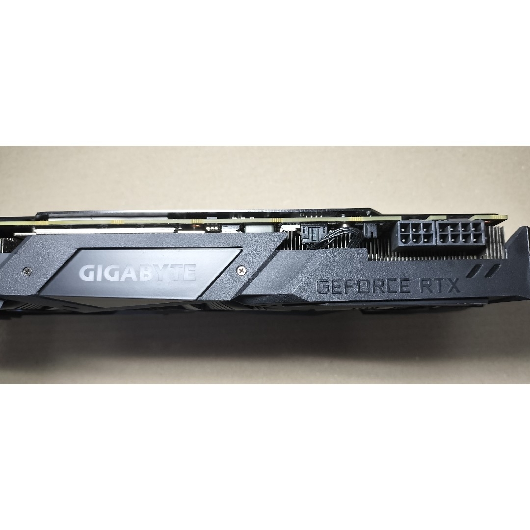 GIGABYTE(ギガバイト)の中古 GeForce RTX 2070 WINDFORCE 8G スマホ/家電/カメラのPC/タブレット(PCパーツ)の商品写真