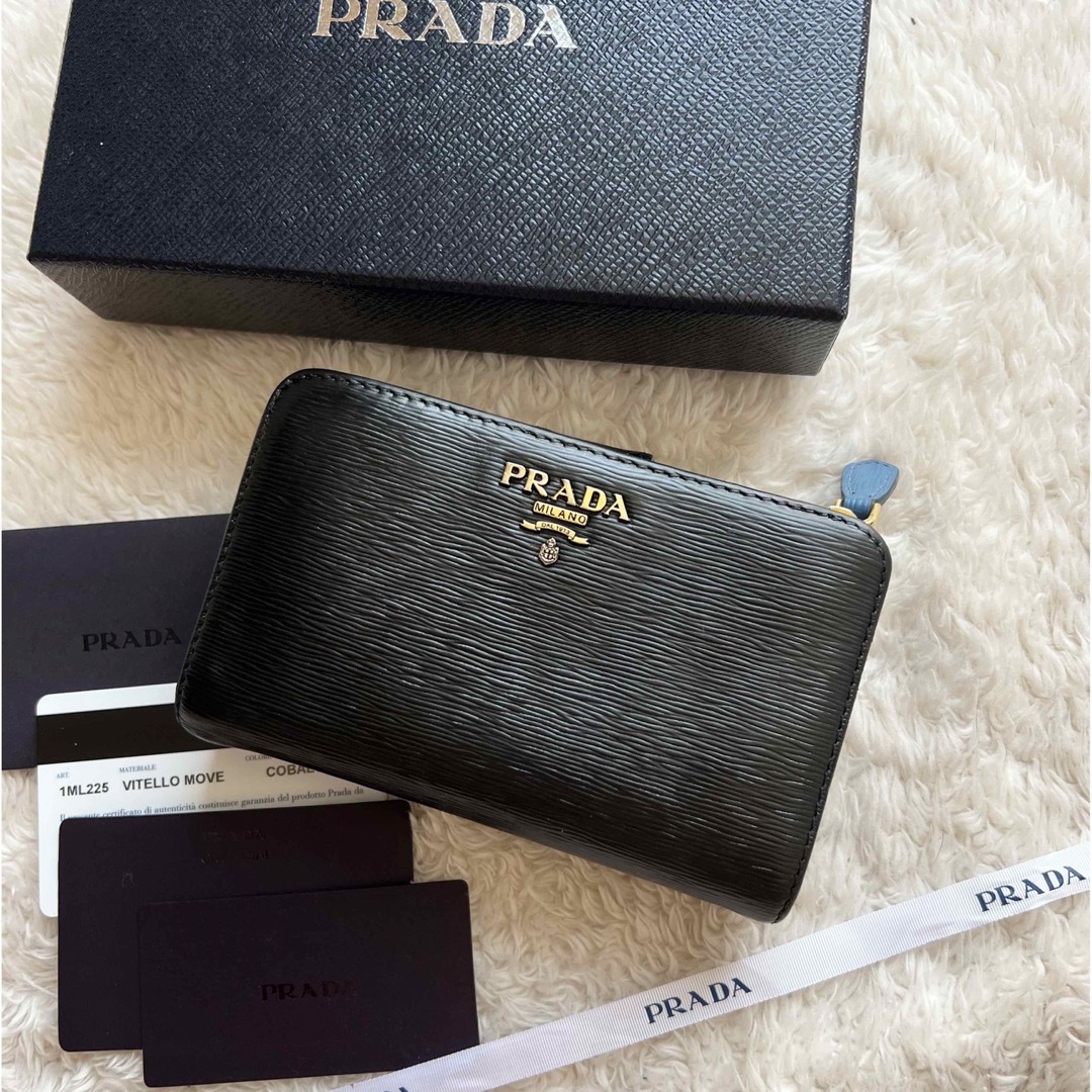 ファッション小物706 美品 PRADA プラダ 2つ折り財布