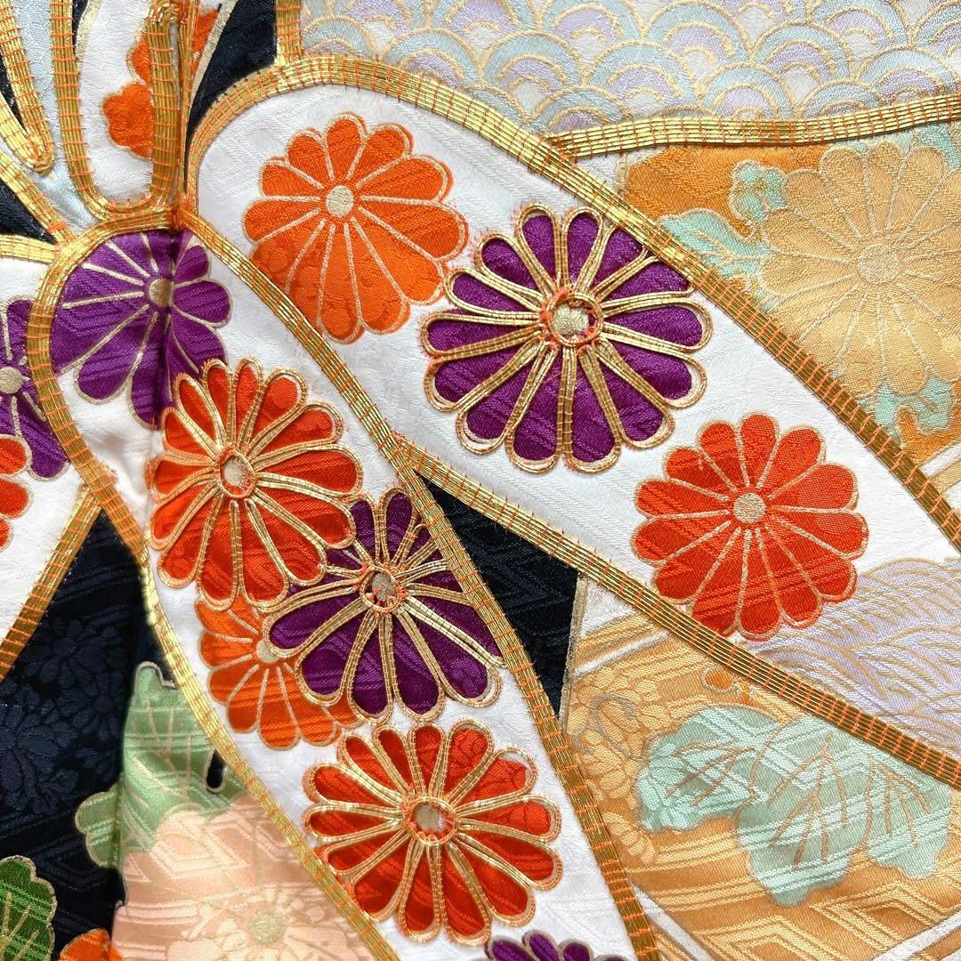 金駒刺繍 竹に様々な花模様の振袖 着物-