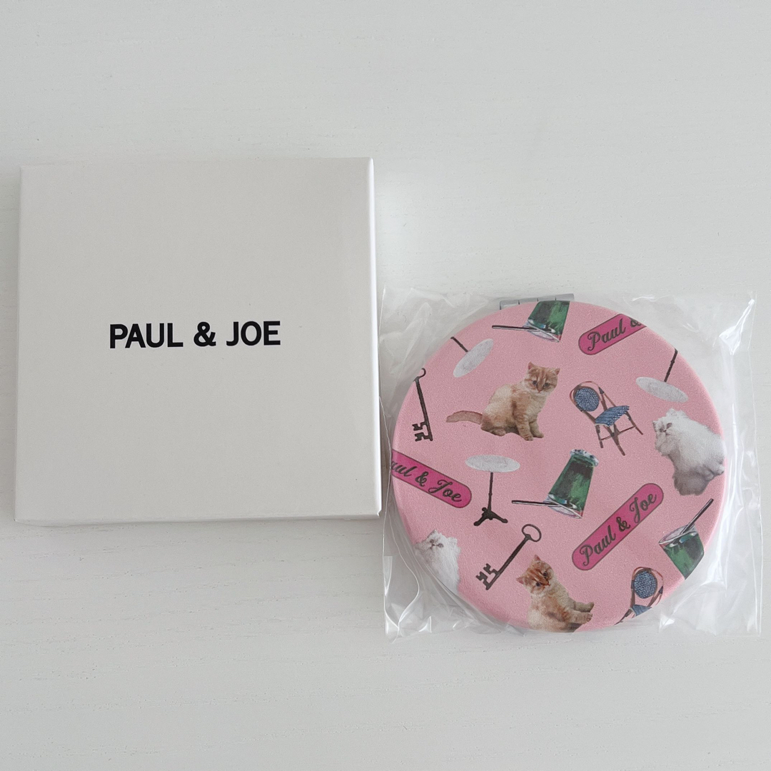 PAUL & JOE(ポールアンドジョー)の【新品】ポールアンドジョー  ノベルティ ミラー　ピンク エンタメ/ホビーのコレクション(ノベルティグッズ)の商品写真