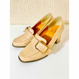 Hicka ピンクベージュパンプス　ベルト付き　6.5cmヒール　サイズL(ハイヒール/パンプス)