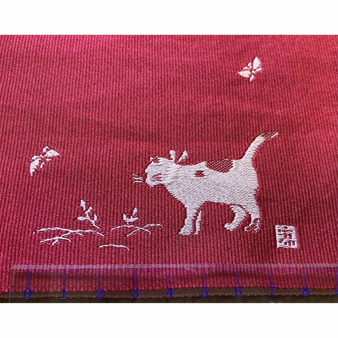 浴衣帯　猫　ネコ　赤　レッド　えんじ色　茜色　レディース レディースの水着/浴衣(浴衣帯)の商品写真