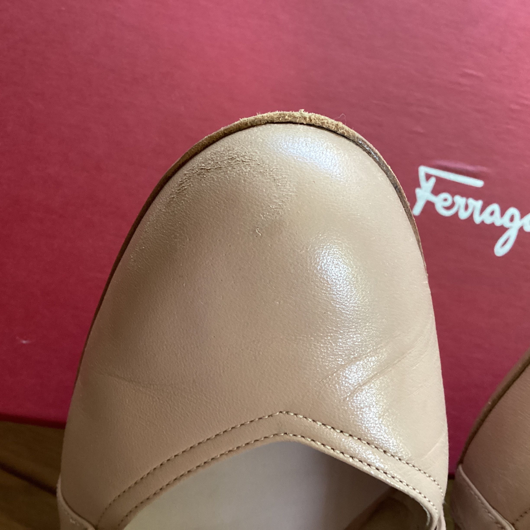 Salvatore Ferragamo(サルヴァトーレフェラガモ)のフェラガモ　オードリー　パンプス　バレエシューズ　ストラップシューズ　 レディースの靴/シューズ(バレエシューズ)の商品写真