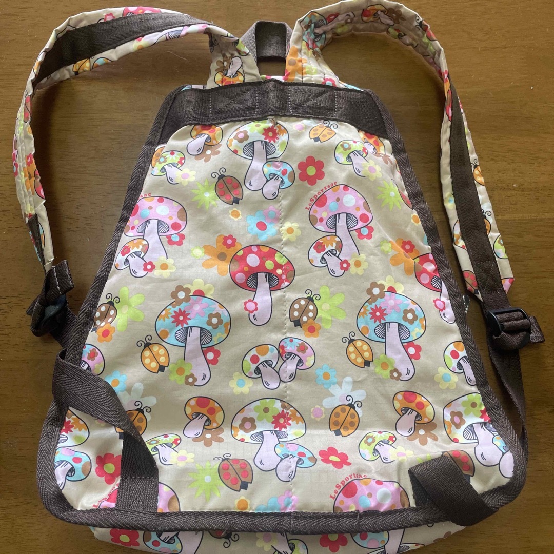 LeSportsac(レスポートサック)のレスポートサックリツクサツク レディースのバッグ(リュック/バックパック)の商品写真