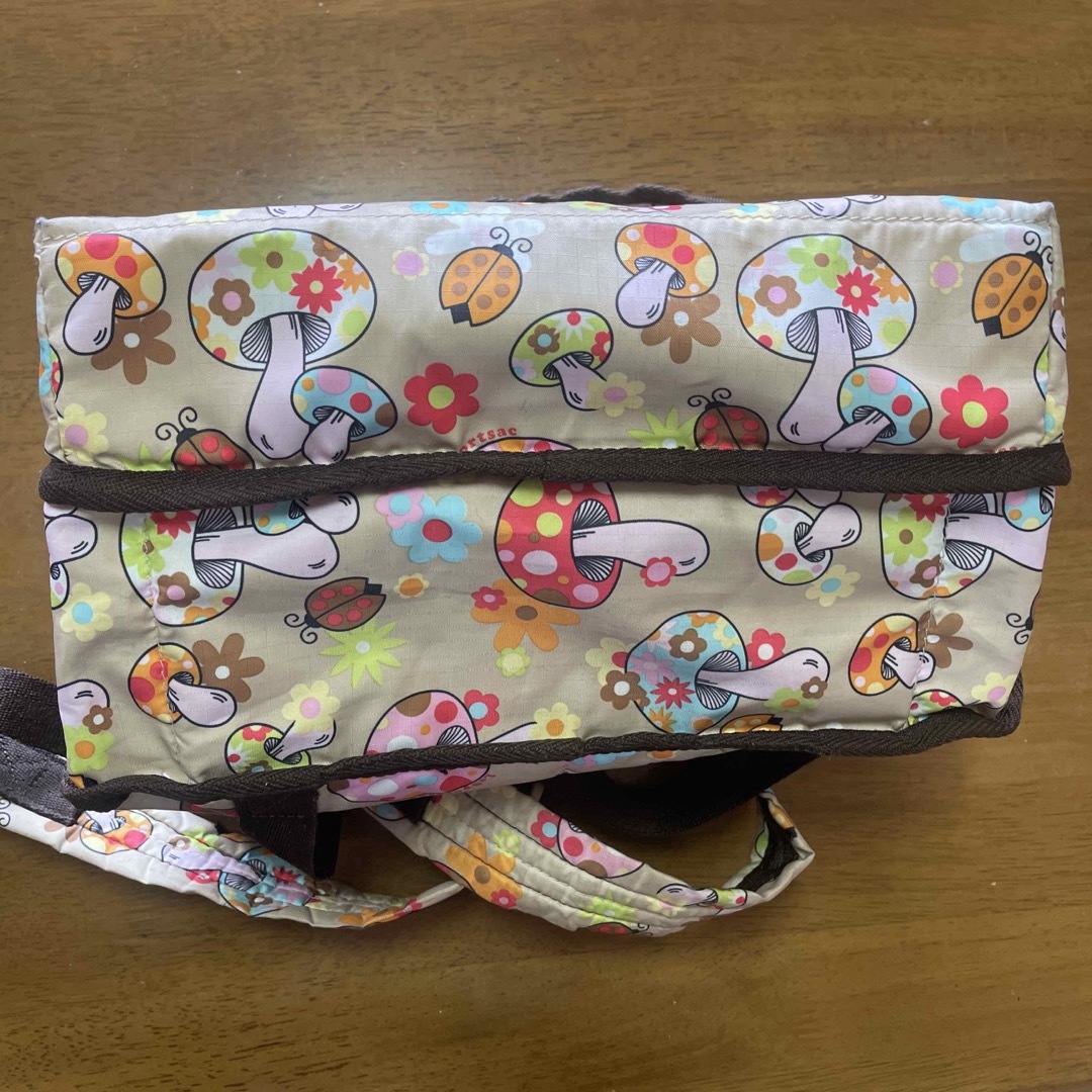 LeSportsac(レスポートサック)のレスポートサックリツクサツク レディースのバッグ(リュック/バックパック)の商品写真