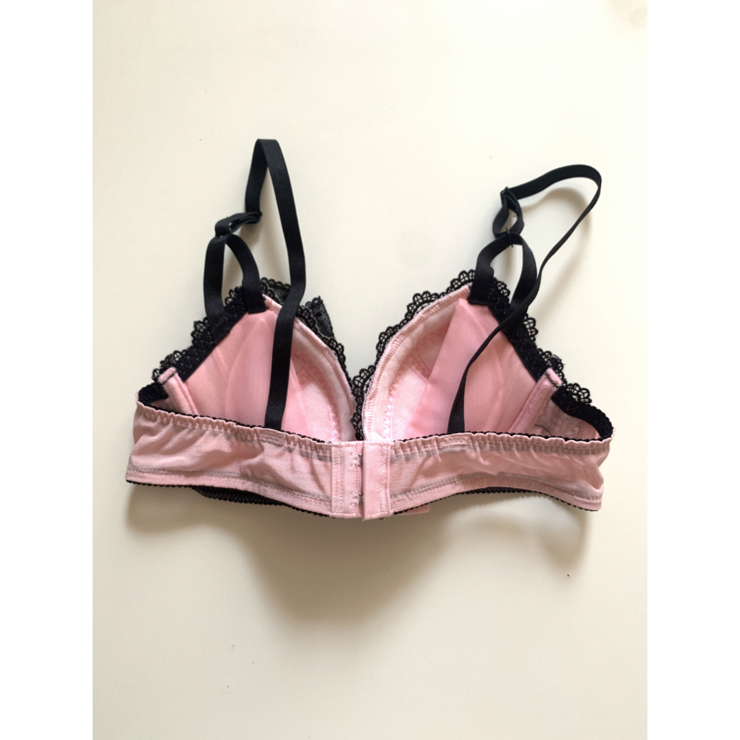 PEACH JOHN(ピーチジョン)のPeach John Bra 32A Pink ピーチジョンブラピンク レディースの下着/アンダーウェア(ブラ)の商品写真