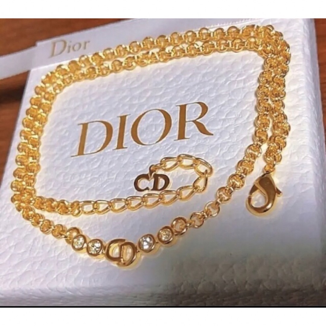 Dior シンプル ネックレス ゴールド CDロゴ キラキラ ストーン | フリマアプリ ラクマ