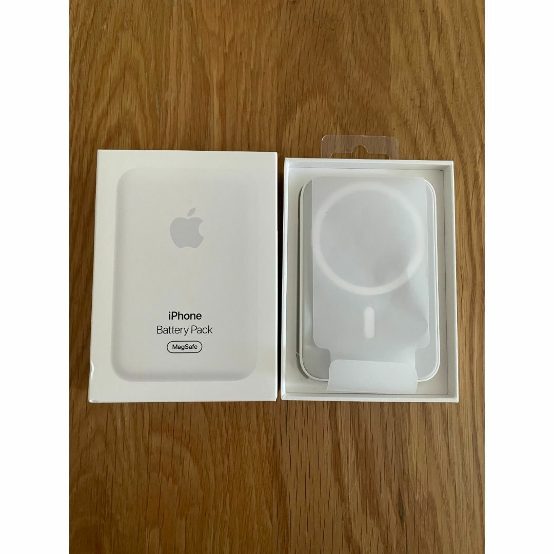 Apple(アップル)のApple MagSafe バッテリーパック スマホ/家電/カメラのスマホアクセサリー(その他)の商品写真