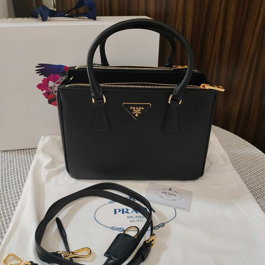 ポケット PRADA - PRADA プラダ ガレリア サフィアーノレザー