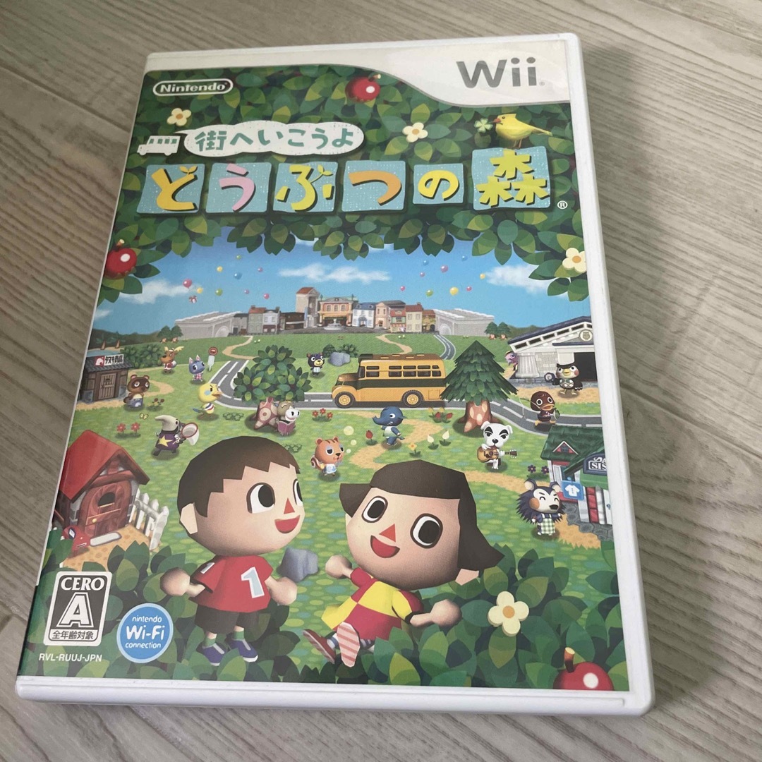 Wii(ウィー)の街へいこうよ どうぶつの森 Wii エンタメ/ホビーのゲームソフト/ゲーム機本体(家庭用ゲームソフト)の商品写真