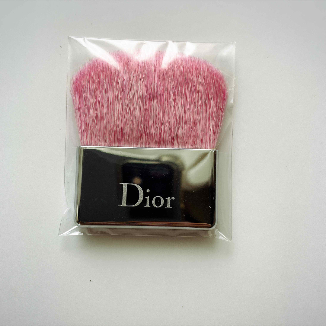 Dior(ディオール)の未使用DIORディオールフェイスパウダー&チーク003 コスメ/美容のベースメイク/化粧品(フェイスパウダー)の商品写真