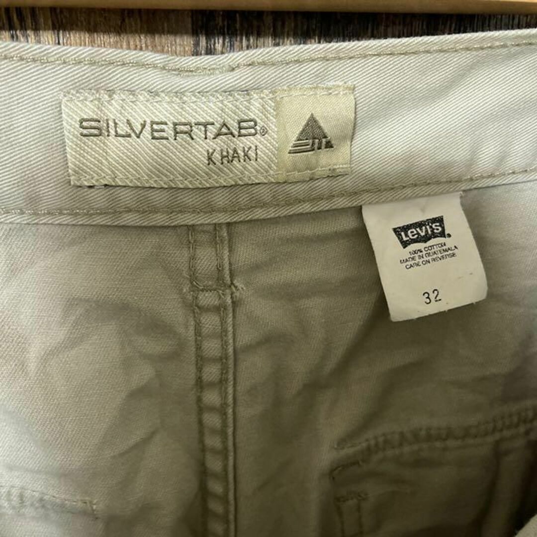 Levi's(リーバイス)のリーバイス メンズ カーゴ ワーク グレー 32 L ハーフパンツ 古着 90s メンズのパンツ(ショートパンツ)の商品写真