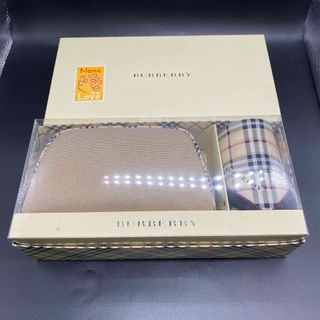 バーバリー(BURBERRY) ハンカチ ポーチ(レディース)の通販 73点