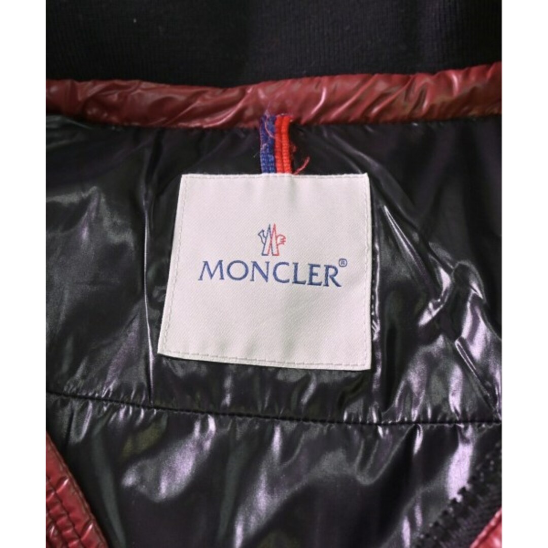 MONCLER(モンクレール)のMONCLER モンクレール ダウンジャケット/ダウンベスト 1(S位) 赤 【古着】【中古】 メンズのジャケット/アウター(ダウンジャケット)の商品写真