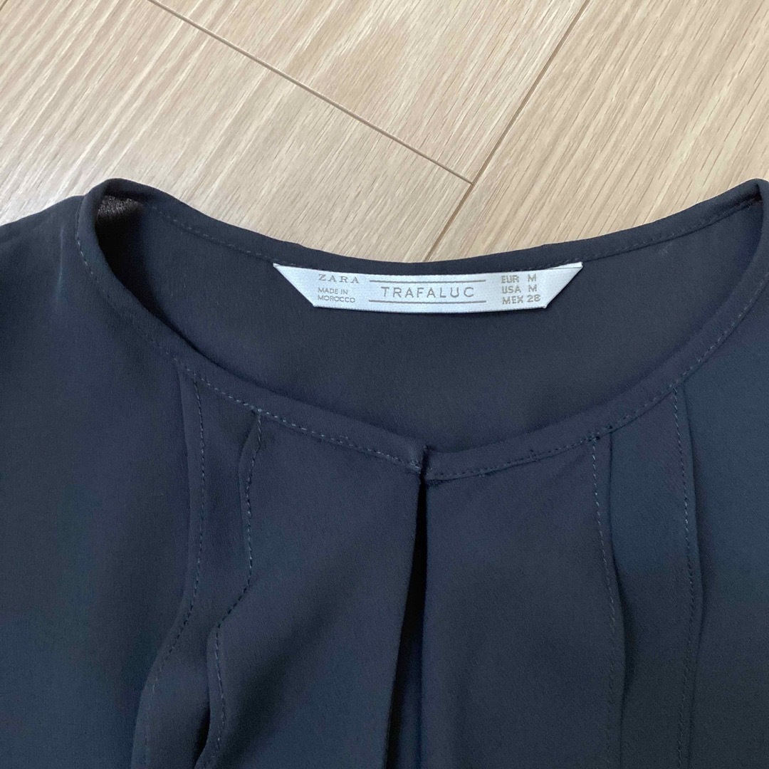 ZARA(ザラ)のZARA★ノースリブ★ブラウスM レディースのトップス(シャツ/ブラウス(半袖/袖なし))の商品写真