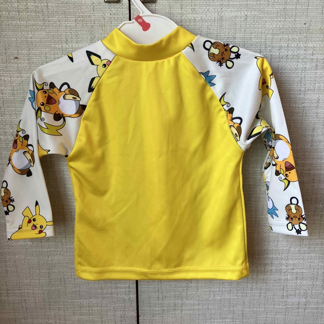 ポケモン(ポケモン)の90サイズ　ラッシュガード　ポケモン キッズ/ベビー/マタニティのキッズ服男の子用(90cm~)(水着)の商品写真