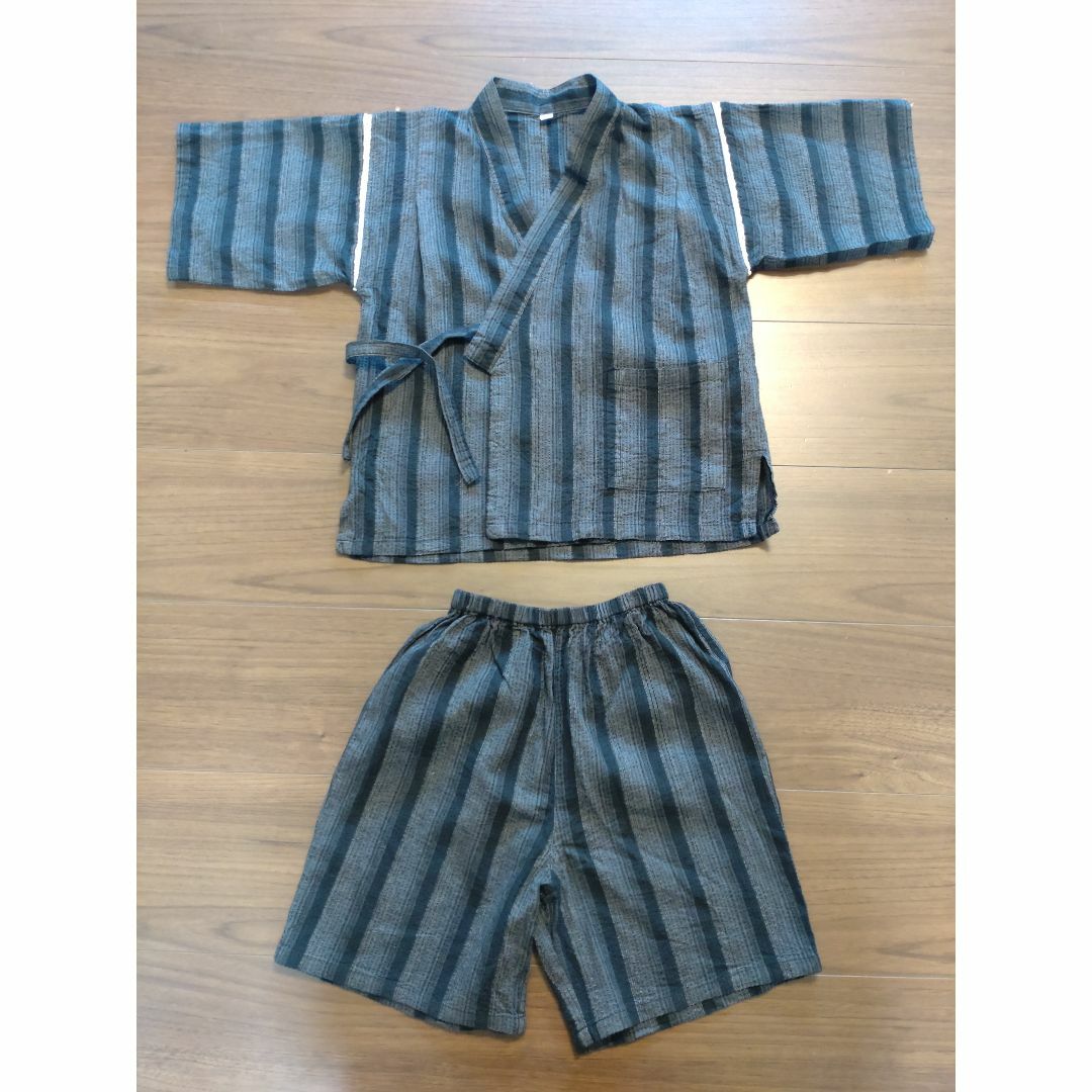 西松屋(ニシマツヤ)の甚平　子ども用 キッズ/ベビー/マタニティのキッズ服男の子用(90cm~)(甚平/浴衣)の商品写真