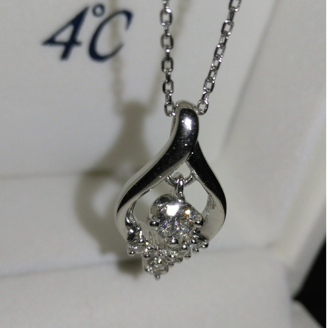 4℃ プラチナ ダイヤ(計0.240ct)ネックレス 一粒ダイヤ0.172ct