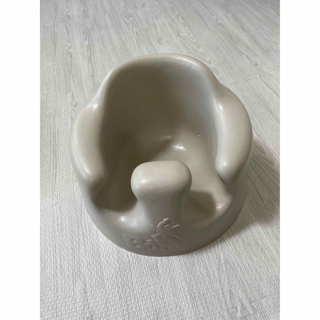 Bumbo(バンボ)のバンボ　グレー　ベビーソファ キッズ/ベビー/マタニティの寝具/家具(その他)の商品写真