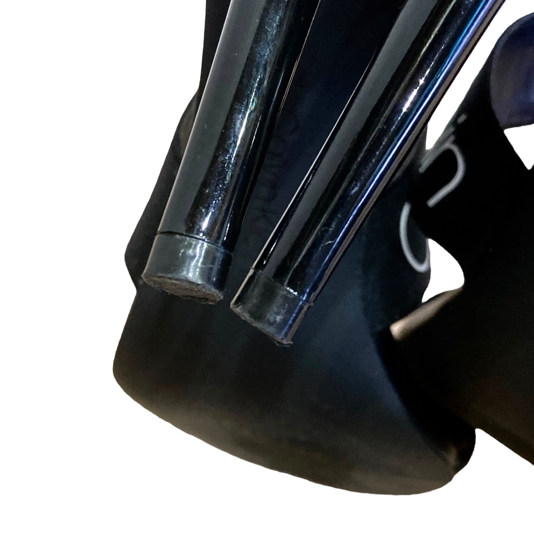 Calvin Klein(カルバンクライン)のCalvin Klein カルバンクライン ロゴ ストラップ サンダル レディースの靴/シューズ(サンダル)の商品写真