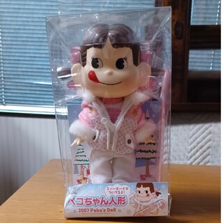 フジヤ(不二家)のペコちゃん人形2007Peko'sDollスノーボード付き(キャラクターグッズ)