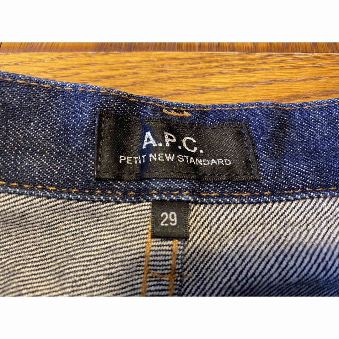 A.P.C(アーペーセー)のA.P.C  PETIT NEW STANDARD  29 メンズのパンツ(デニム/ジーンズ)の商品写真