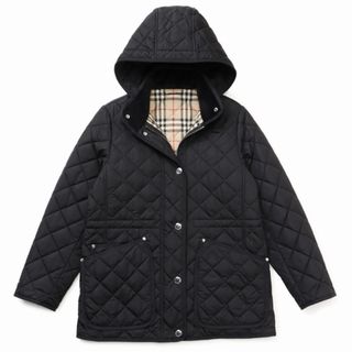 バーバリー(BURBERRY)のバーバリー BURBERRY ナイロンジャケット ダイアモンドキルティング ロング丈  2023年秋冬新作 8070967(ナイロンジャケット)