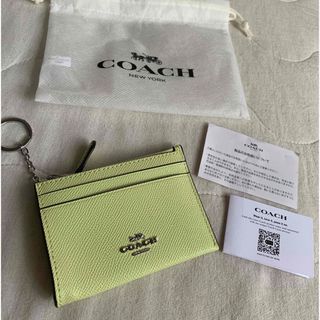 コーチ(COACH)のCOACH コーチ　キーホルダー付きパスケース(パスケース/IDカードホルダー)