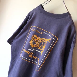 カールヘルム(Karl Helmut)の【最高デザイン】カールヘルム Tシャツ バックプリント 刺繍ロゴ ピンクハウス(Tシャツ/カットソー(半袖/袖なし))