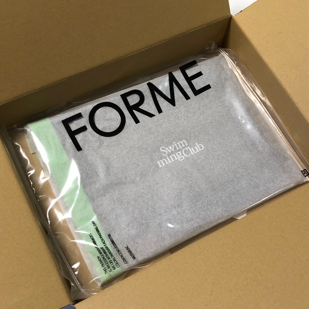 【未開封品】FORME ポーチ mother 東原亜希さん レディースのバッグ(その他)の商品写真