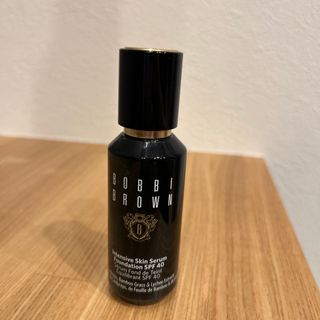 ボビイブラウン(BOBBI BROWN)のBOBBI BROWN ボビイブラウン　インテンシブスキンセラムファンデーション(ファンデーション)