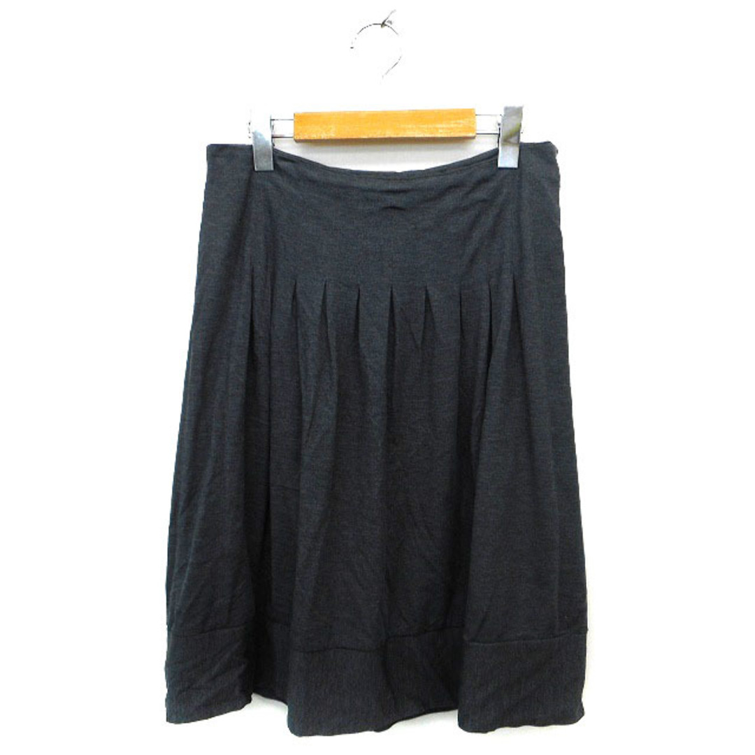 UNTITLED(アンタイトル)のアンタイトル スカート フレア ひざ丈 タック サイドジップ シンプル3 グレー レディースのスカート(ひざ丈スカート)の商品写真