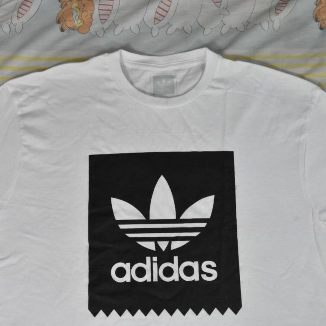 adidas(アディダス)のアディダス 新品 ロゴTシャツ 12734c 綿100％ adidas 0ｍ 2 メンズのトップス(Tシャツ/カットソー(半袖/袖なし))の商品写真