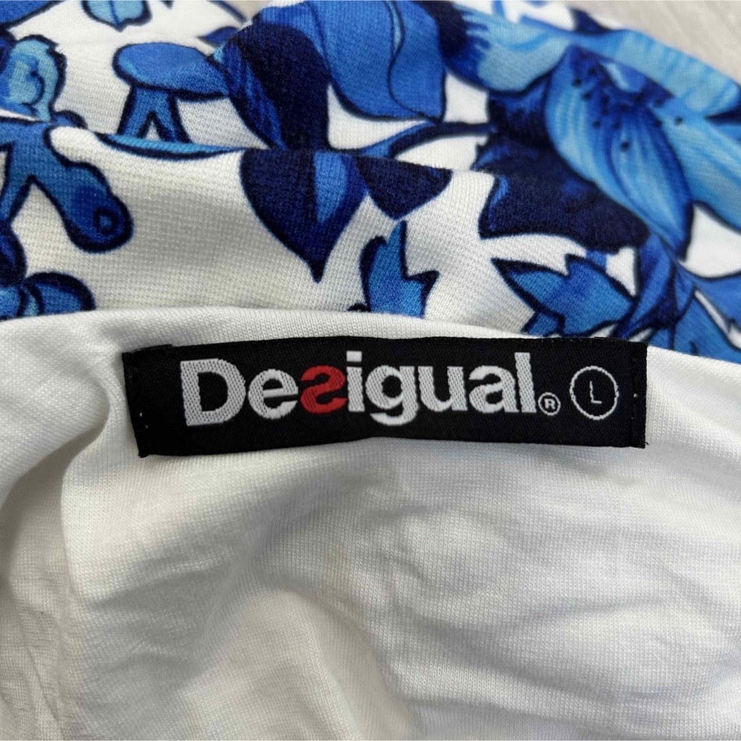 DESIGUAL(デシグアル)のdesigual ワンピース　チュニック　デシグアル　花柄　美品　Lサイズ　青 レディースのワンピース(ミニワンピース)の商品写真