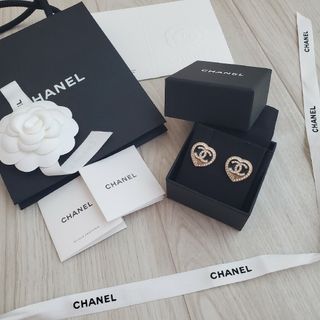 シャネル 新作 ピアスの通販 100点以上 | CHANELのレディースを買う