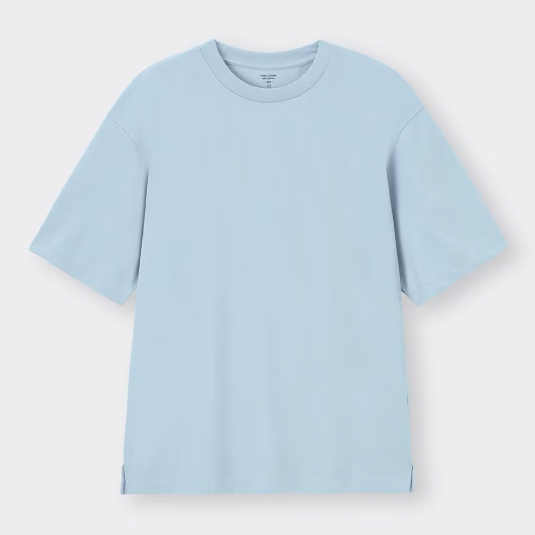 GU(ジーユー)のGU  ジーユー ドライポンチクルーネックT 五分袖 五分丈 Tシャツ 水色 メンズのトップス(Tシャツ/カットソー(半袖/袖なし))の商品写真