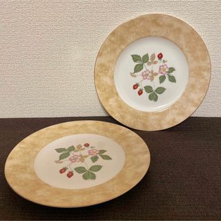 ウェッジウッド(WEDGWOOD)のウェッジウッド　ワイルドストロベリー　フルリム　デザートプレート　20.5cm(食器)