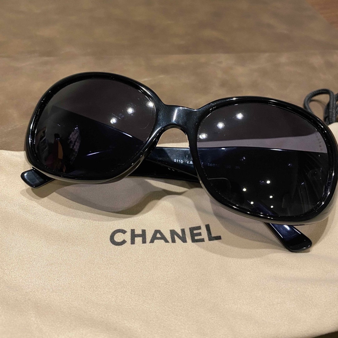 CHANEL - シャネル サングラス カメリア 56□16 130 ブラックの通販 by