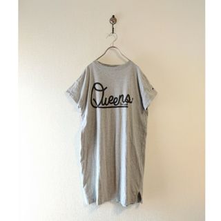 チャンピオン(Champion)のChampion×Queens New York✺Tシャツワンピース(ミニワンピース)