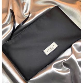 グッチ ポーチ(レディース)の通販 2,000点以上 | Gucciのレディースを