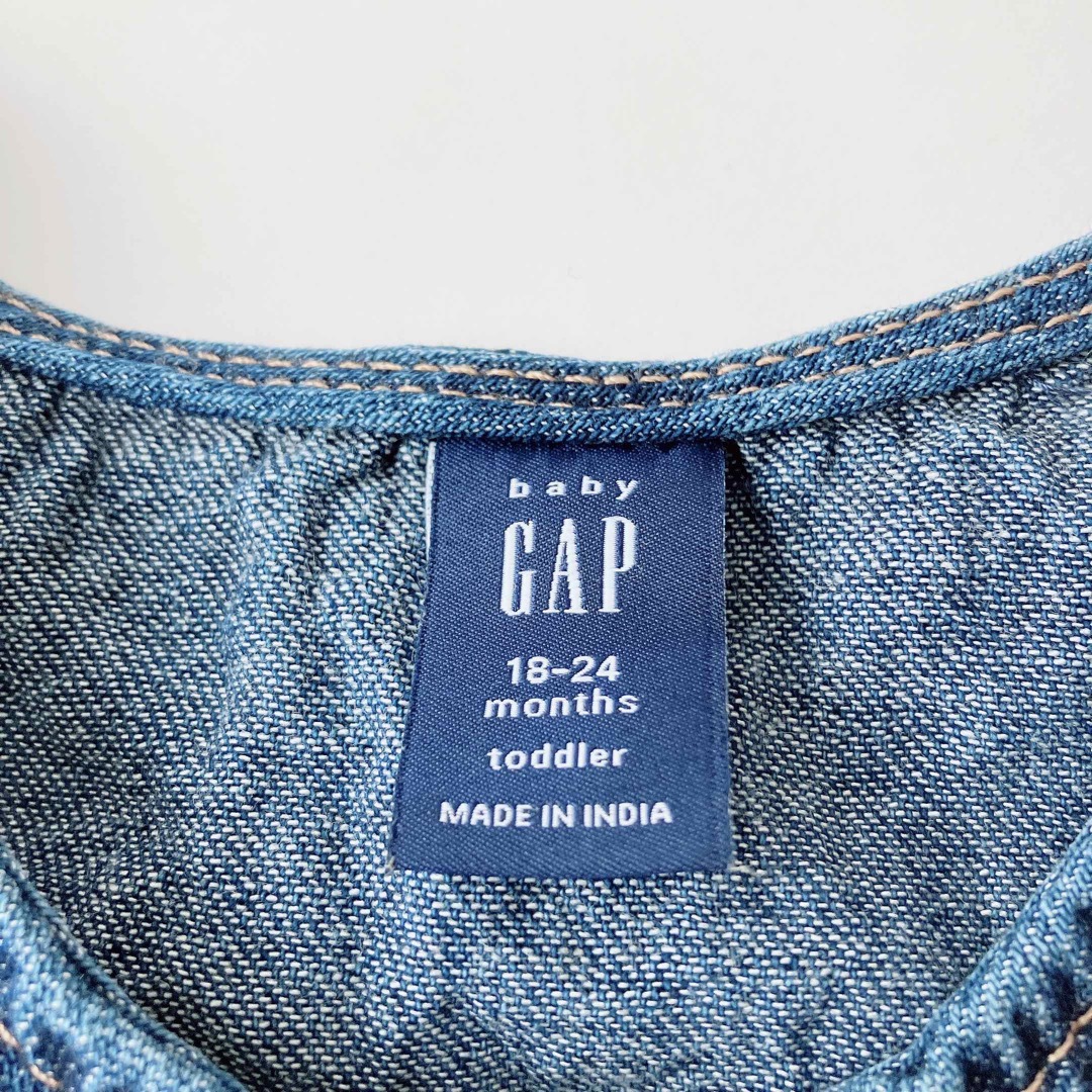 babyGAP(ベビーギャップ)のbaby GAP デニムワンピース　ジャンスカ　ジャンパースカート　ベスト　ジレ キッズ/ベビー/マタニティのキッズ服女の子用(90cm~)(ワンピース)の商品写真