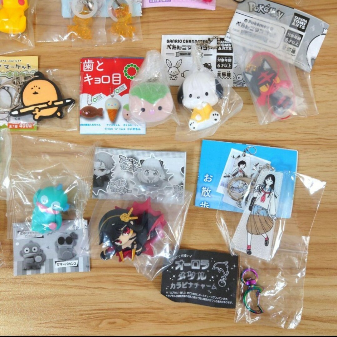 ガチャガチャ まとめ売り ポケモン サンリオ ちいかわ セットの通販 by ...
