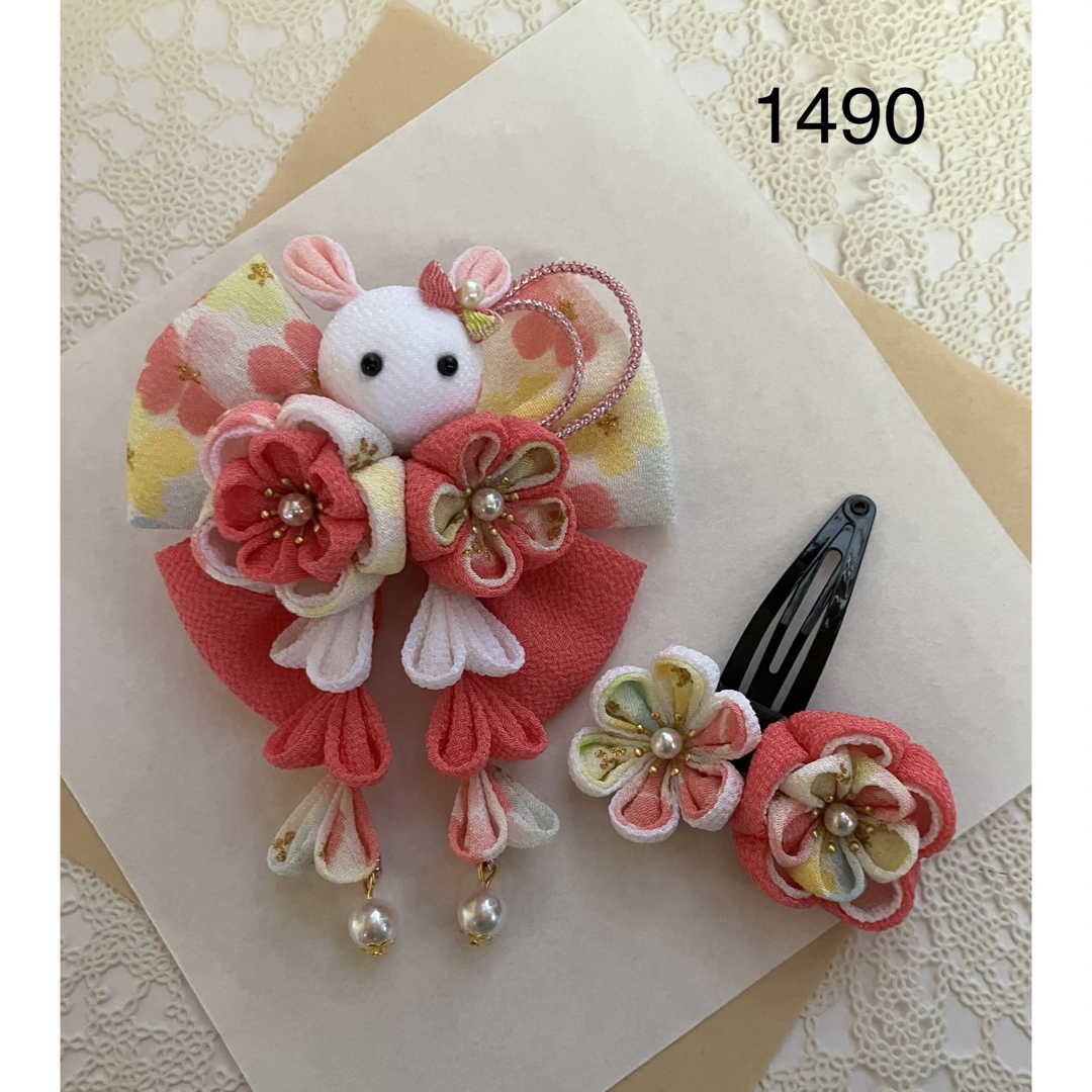 うさぎさんとお花 ちりめんりぼん 七五三 髪飾り お花のヘアピンセット 1490の by いちごママ's shop｜ラクマ