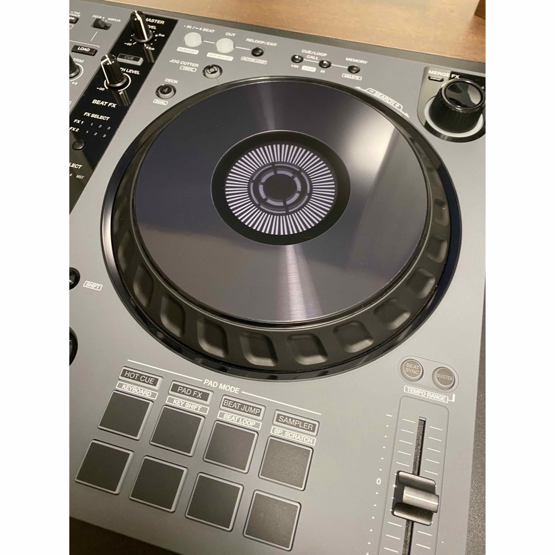 Pioneer DJ DDJ-FLX6-GT 1