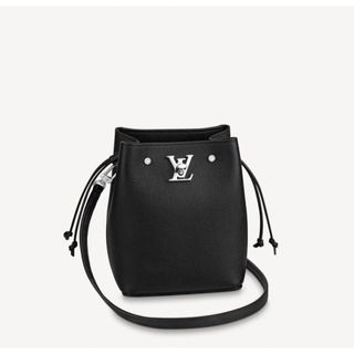 ルイヴィトン(LOUIS VUITTON)の⭐︎LOUIS VUITTON ナノ ロックミー バケット (ショルダーバッグ)