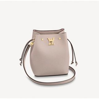 ルイヴィトン(LOUIS VUITTON)の★LOUIS VUITTON ナノ ロックミー バケット (ショルダーバッグ)