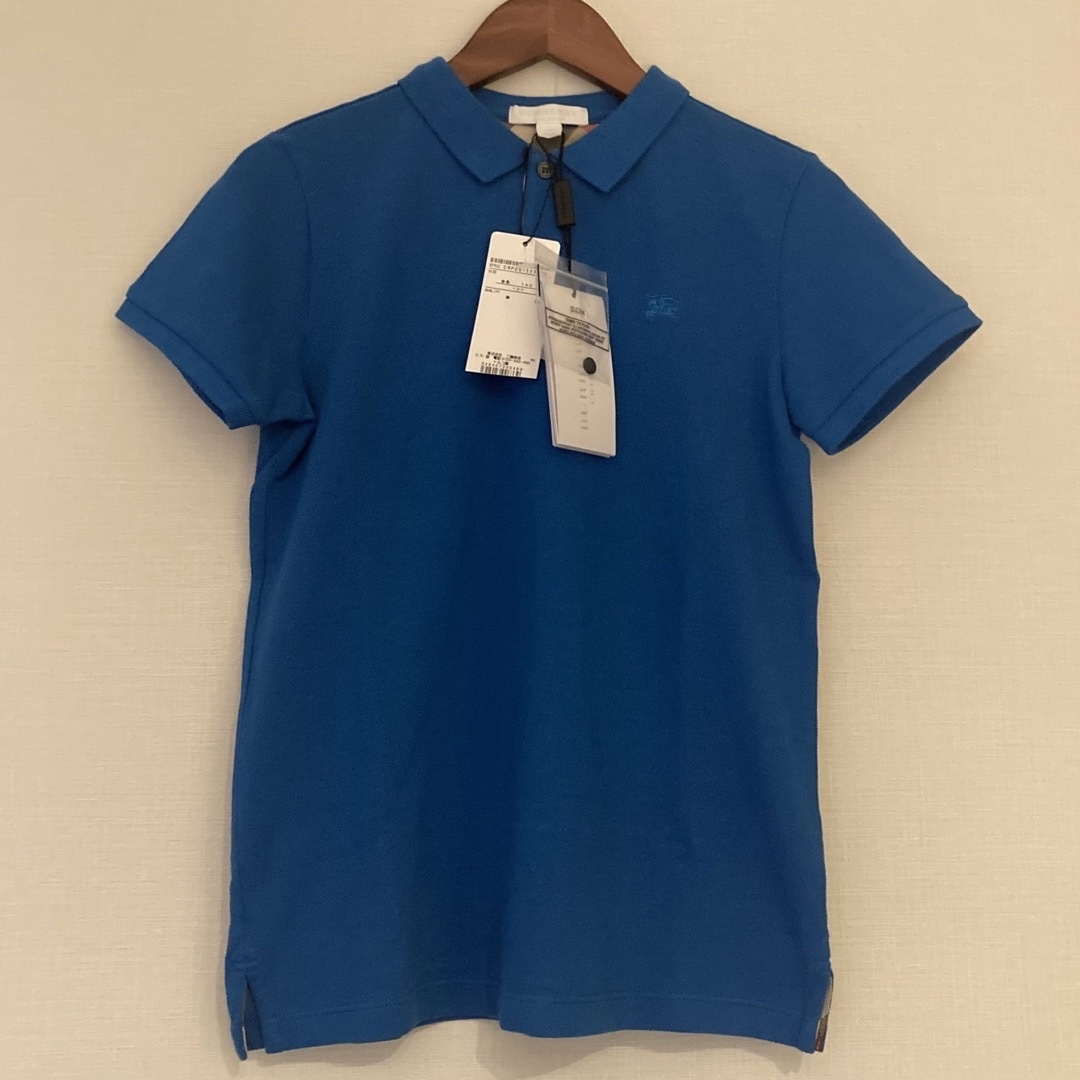 BURBERRY(バーバリー)の新品•未使用　タグ付き　Burberry バーバリー　ポロシャツ　ブルー キッズ/ベビー/マタニティのキッズ服男の子用(90cm~)(Tシャツ/カットソー)の商品写真