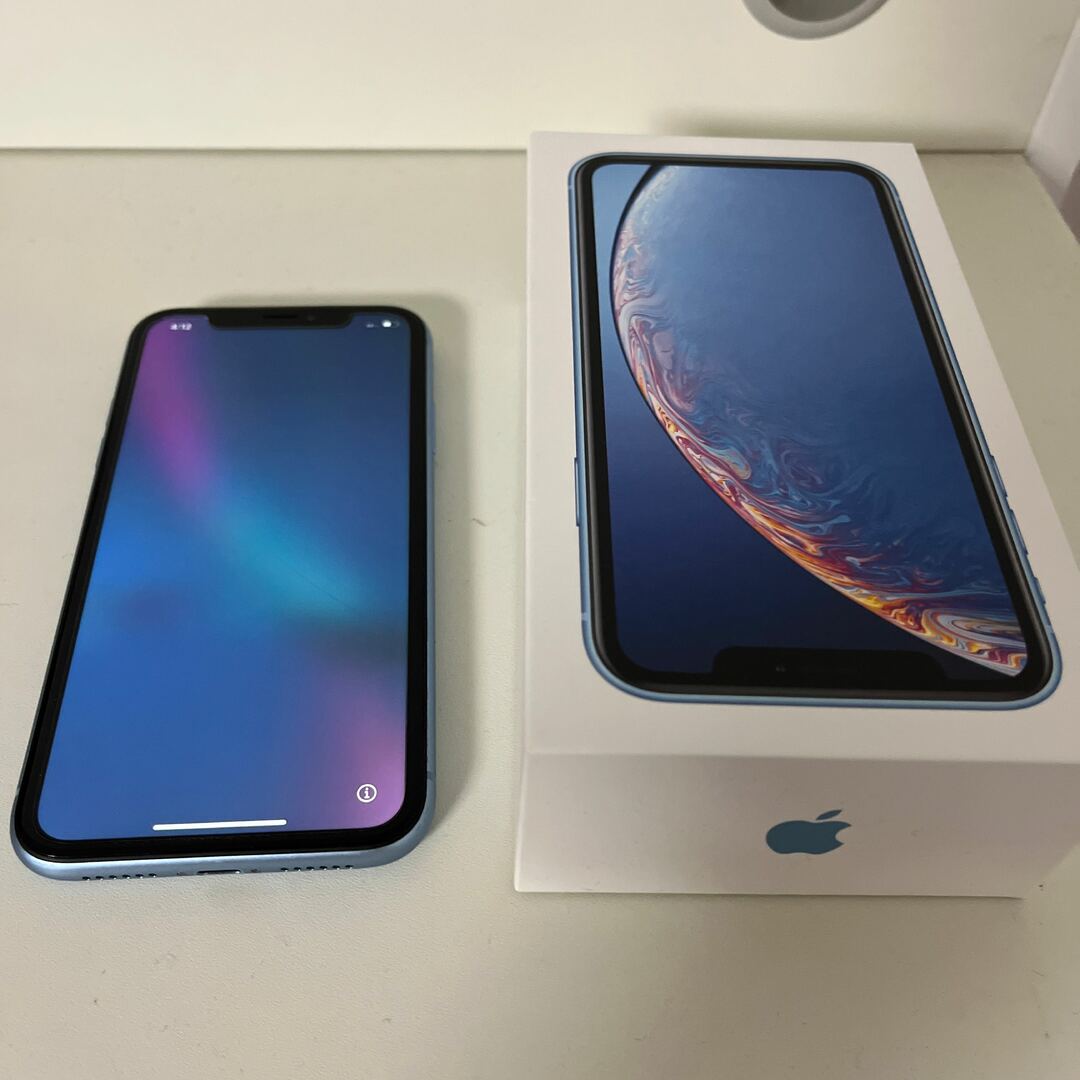 iPhone xr (10R) 128GB  SIMロック解除済