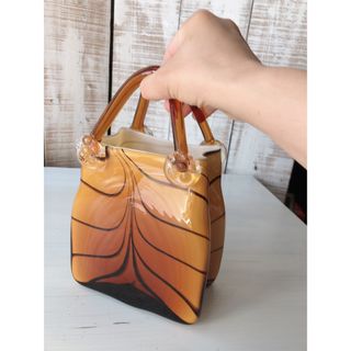 新品未使用品 花瓶 フラワーベース バッグ型 ガラス製 アンバー 琥珀色